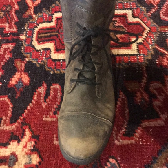 Lucky Brand “Ria” Riding Boot - Picture 5 of 8